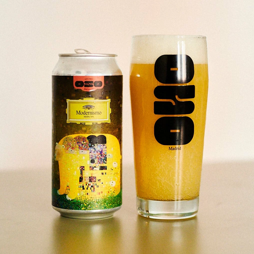 Canette Modernismo et verre de bière Oso Brew Co.